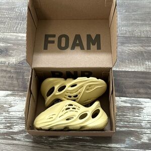 Yeezy Foam Runner infant 8k